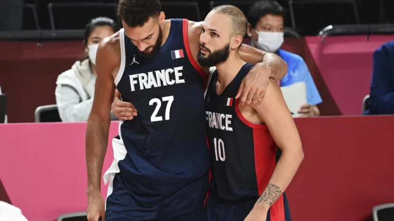 Basket: les Bleus enchaînent face aux Tchèques