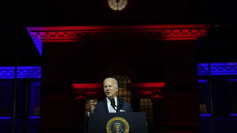 États-Unis: Joe Biden dénonce l’«extrémisme» de Trump et de ses partisans