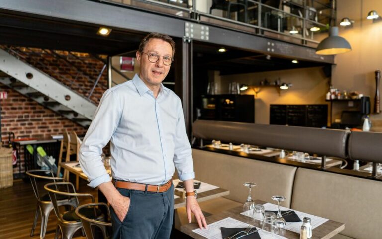 Chambre offerte, horaires aménagés, câlinothérapie… Restaurateurs cherchent saisonniers désespérément