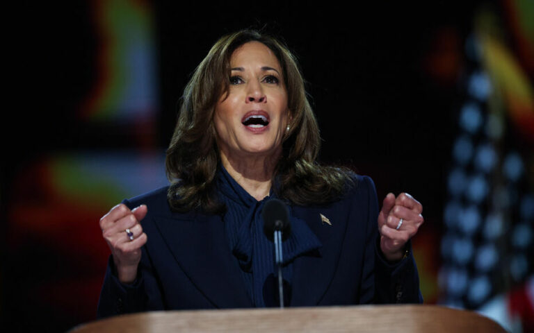 « Au nom de tous les Américains » : Kamala Harris accepte l’investiture démocrate pour la présidentielle