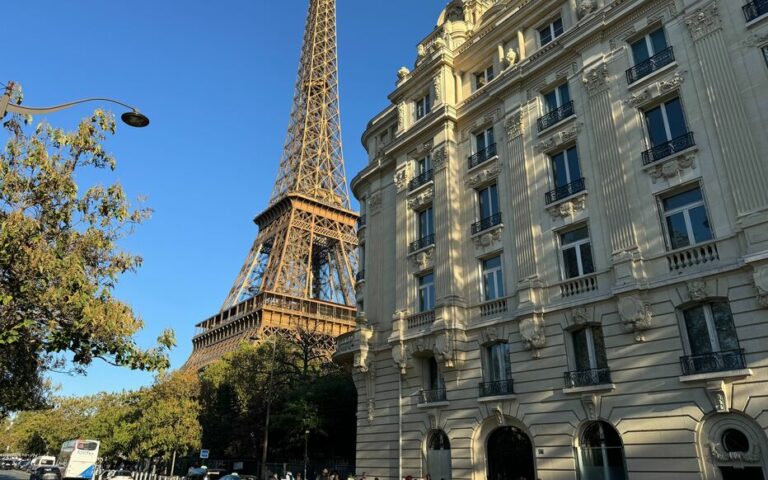 Paris : à 200 m de la tour Eiffel, le très convoité « îlot Chirac » en passe d’être vendu