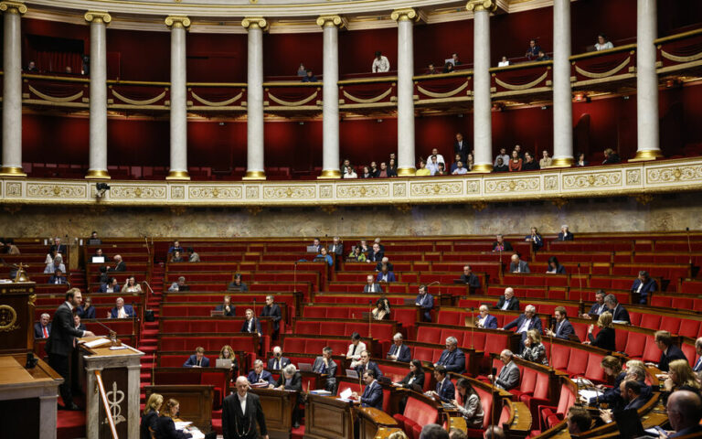 Budget : l’Assemblée nationale vote pour un nouvel impôt sur le patrimoine des milliardaires