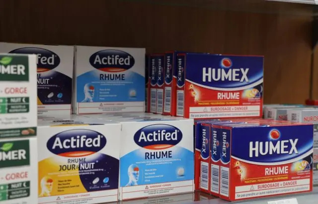 Pharmacie : Risques d’AVC, infarctus… Vente libre interdite pour huit célèbres traitements anti-rhume