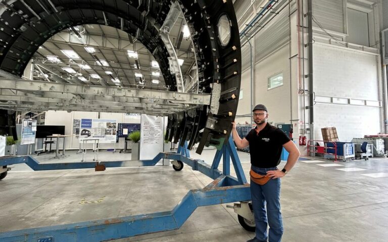 25 000 emplois à saisir : aéronautique et spatial, l’emploi à haute altitude